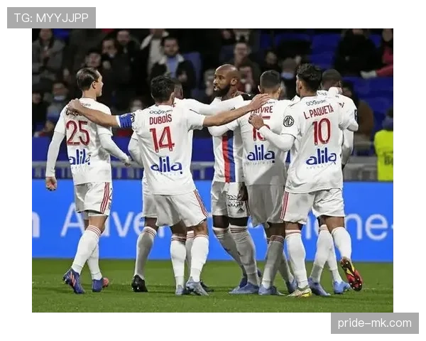 里昂防守强势回暖,状态回升剑指法甲巅峰 里昂防守强势回暖,状态回升剑指法甲巅峰