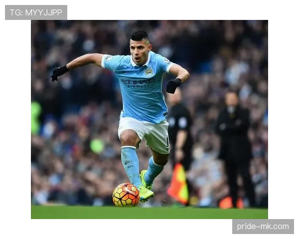 阿圭罗前锋价值